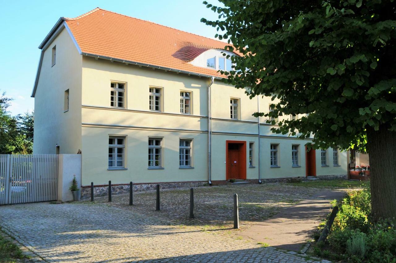 Mirabellenhof-Fewo Mit Terrasse Biesenthal Экстерьер фото